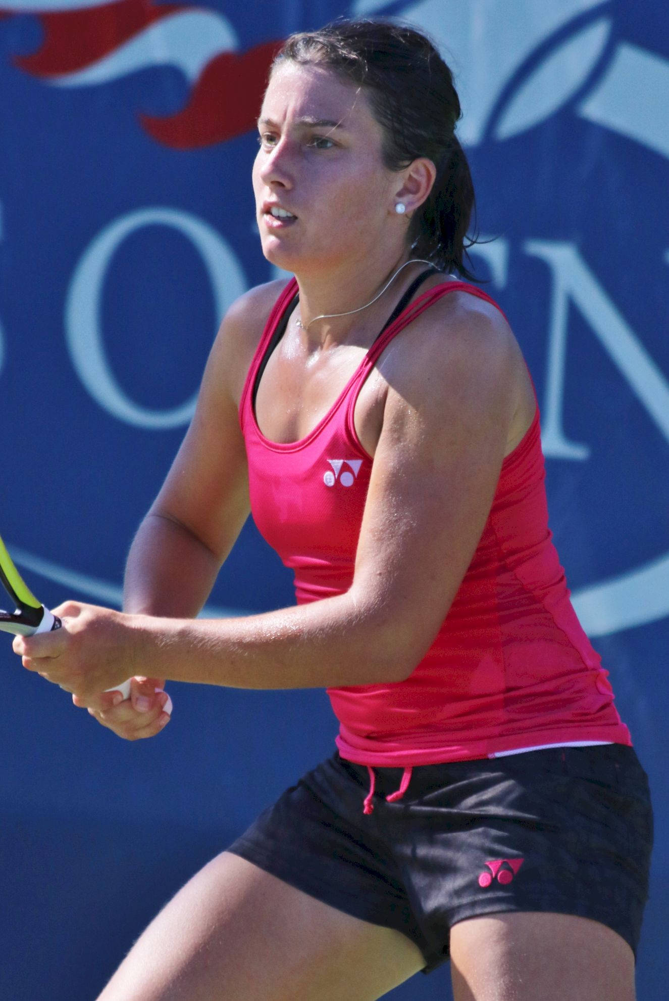 Anastasija Sevastova, red top, black shorts, Full HD Phone Wallpaper