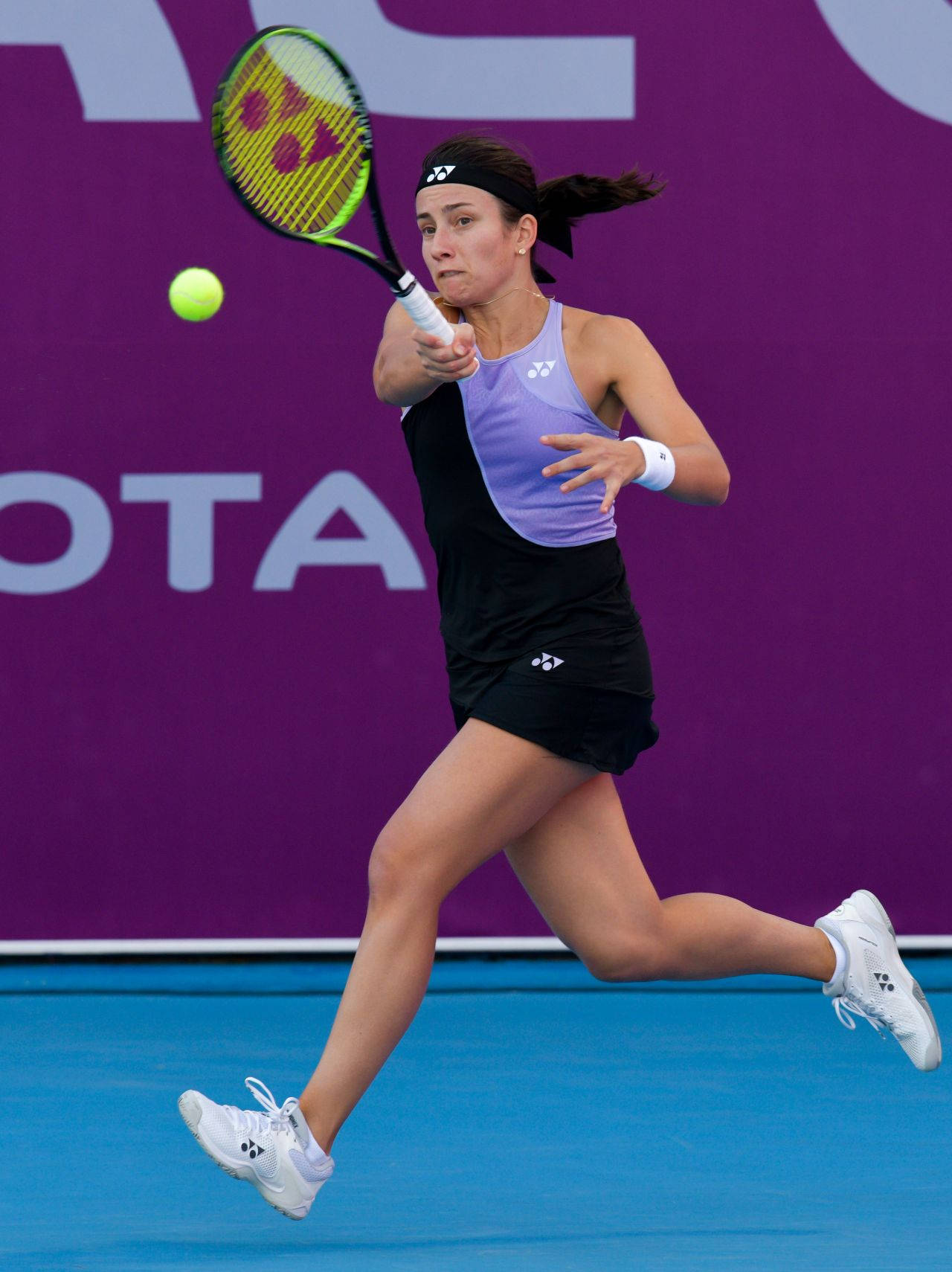 Anastasija Sevastova, yellow ball, vivid blue court, HD Phone Wallpaper