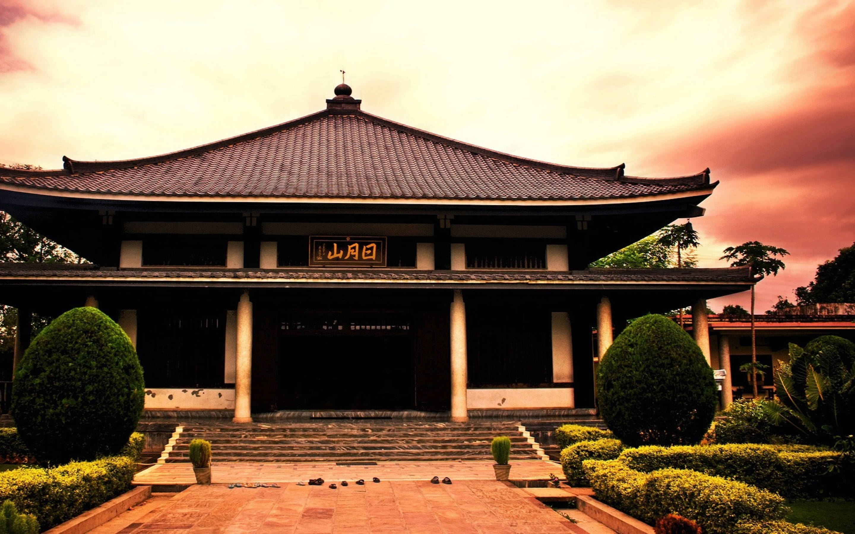 Vintage Chinese House Entrance, traditional East Asian temple, tiled roof, 2K Desktop Wallpaper