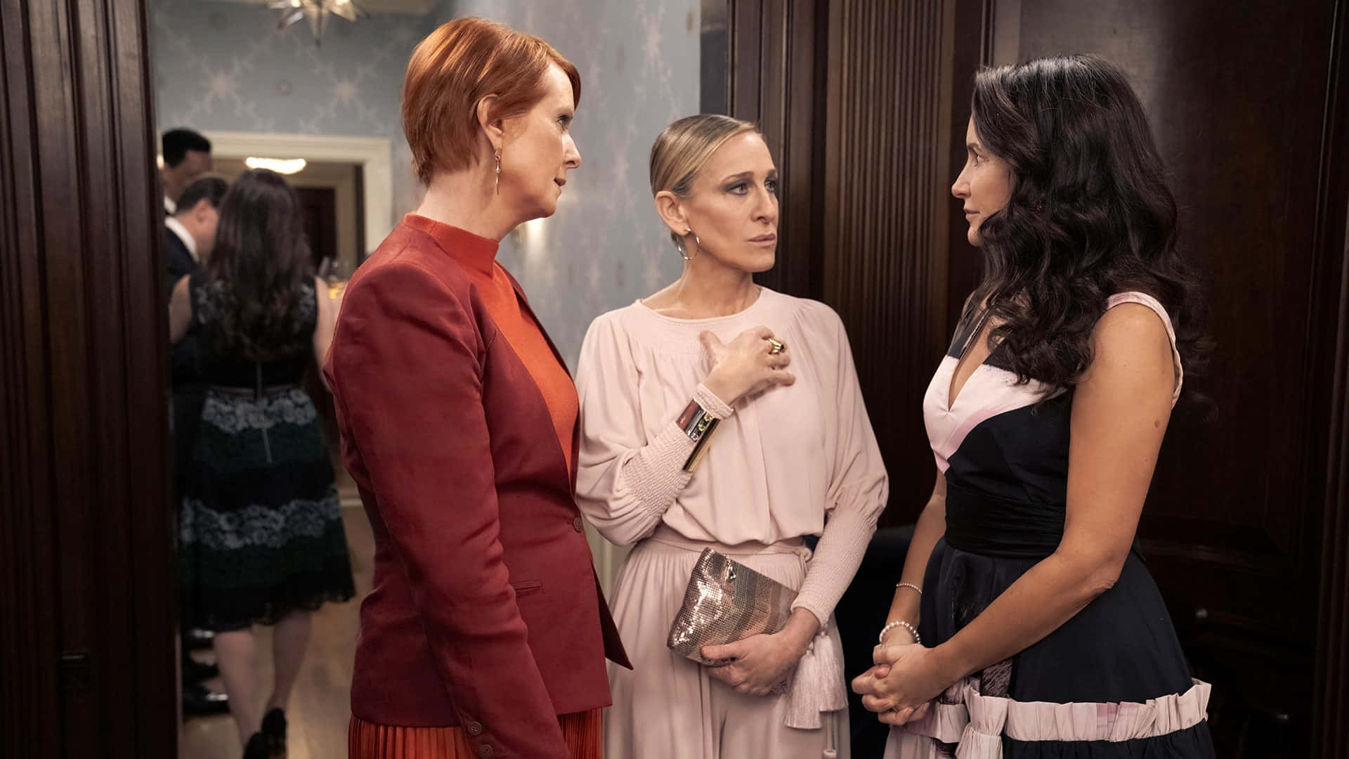 And Just Like That, cast conversation, elegant evening wear, Full HD Desktop Wallpaper