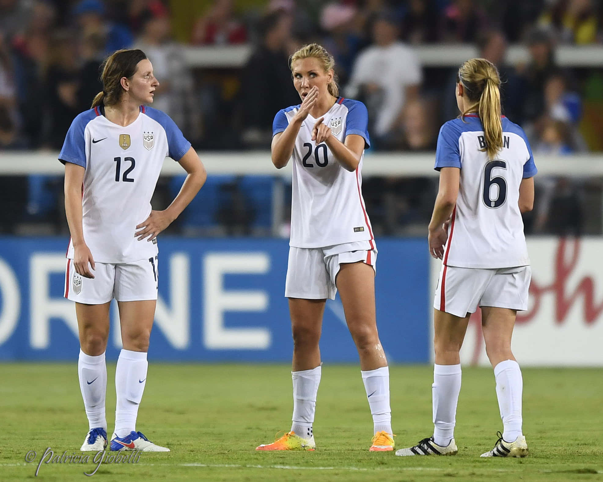 Andi Sullivan, US women's soccer players, white and blue uniforms, Full HD Desktop Wallpaper