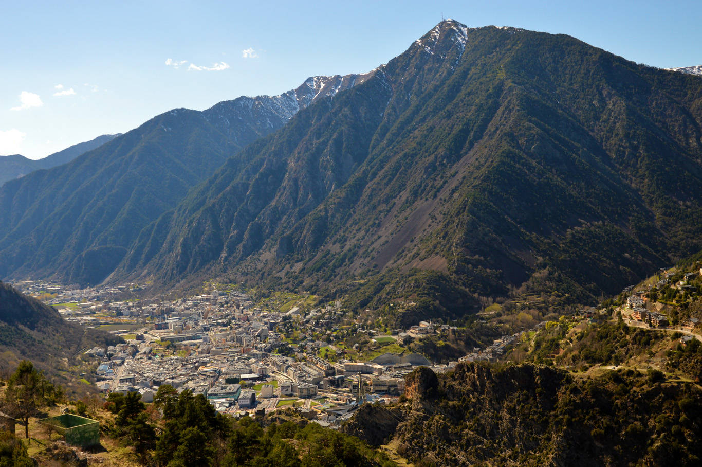 Andorra, Tall Mountain, sunlit mountain town, HD Desktop Wallpaper