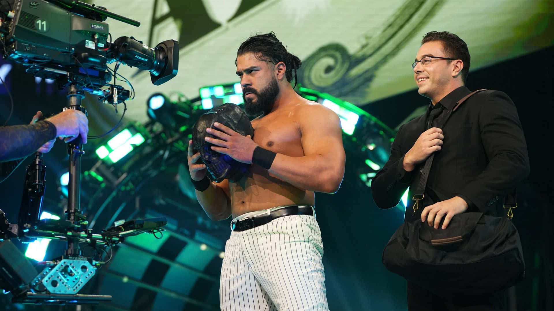 Andrade El Idolo, pinstripe pants, bright green stage lights, Full HD Desktop Wallpaper