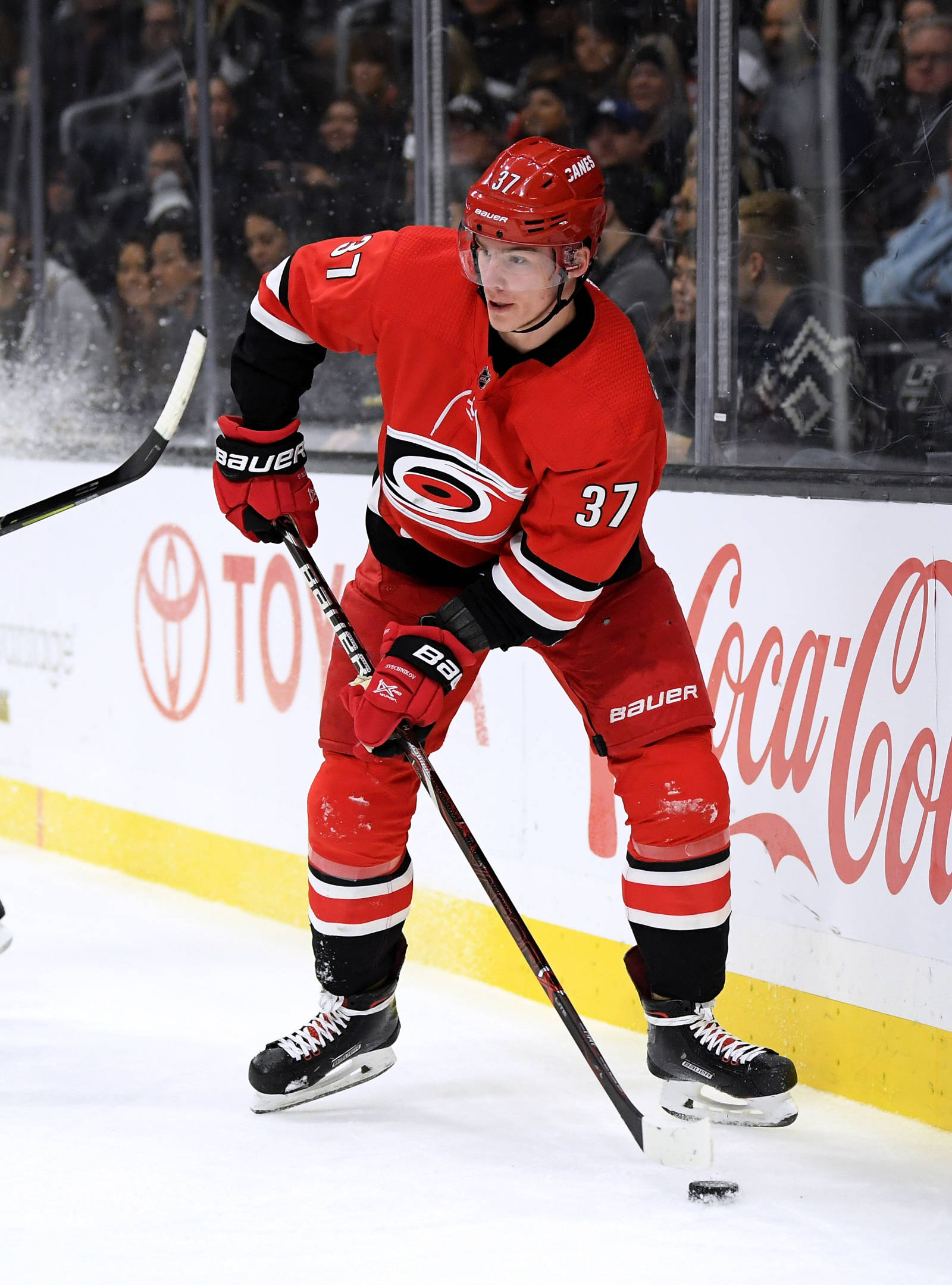 Andrei Svechnikov, red uniform, number 37, Full HD Phone Wallpaper