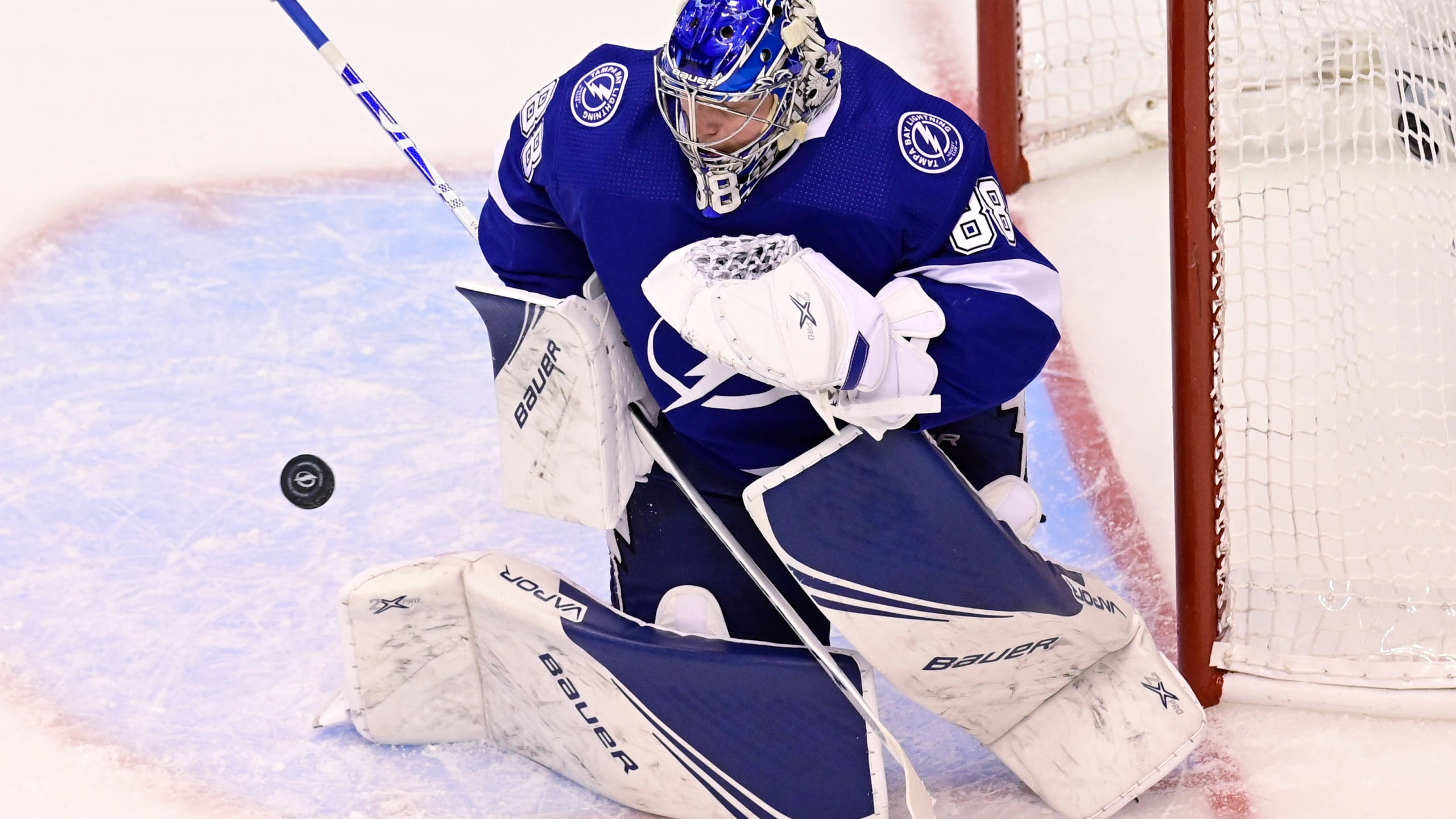 Andrei Vasilevskiy, ice hockey league, blue gear, 2K Desktop Wallpaper