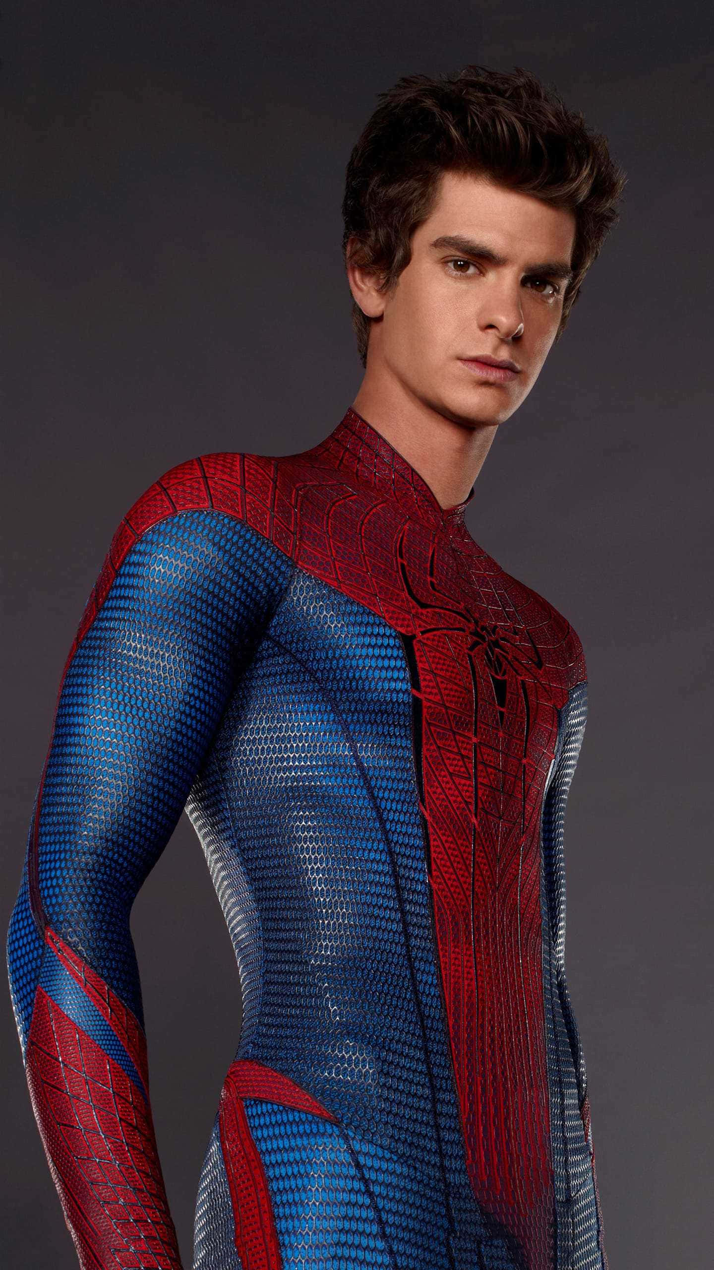 Andrew Garfield Spider Man, red and blue web-patterned suit, male superhero, 2K Phone Wallpaper