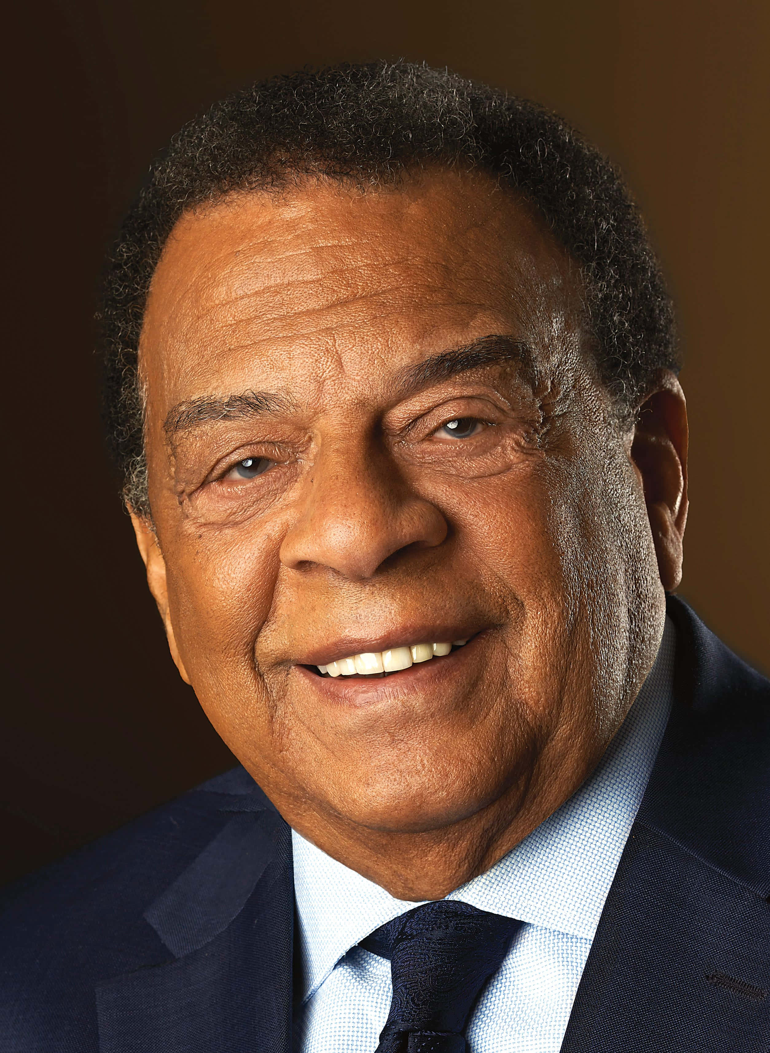 Andrew Young, dark suit, tie, 2K Phone Wallpaper