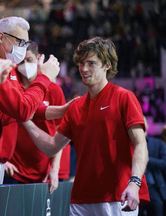 Andrey Rublev, red Nike shirt, tennis player, SD Phone Wallpaper
