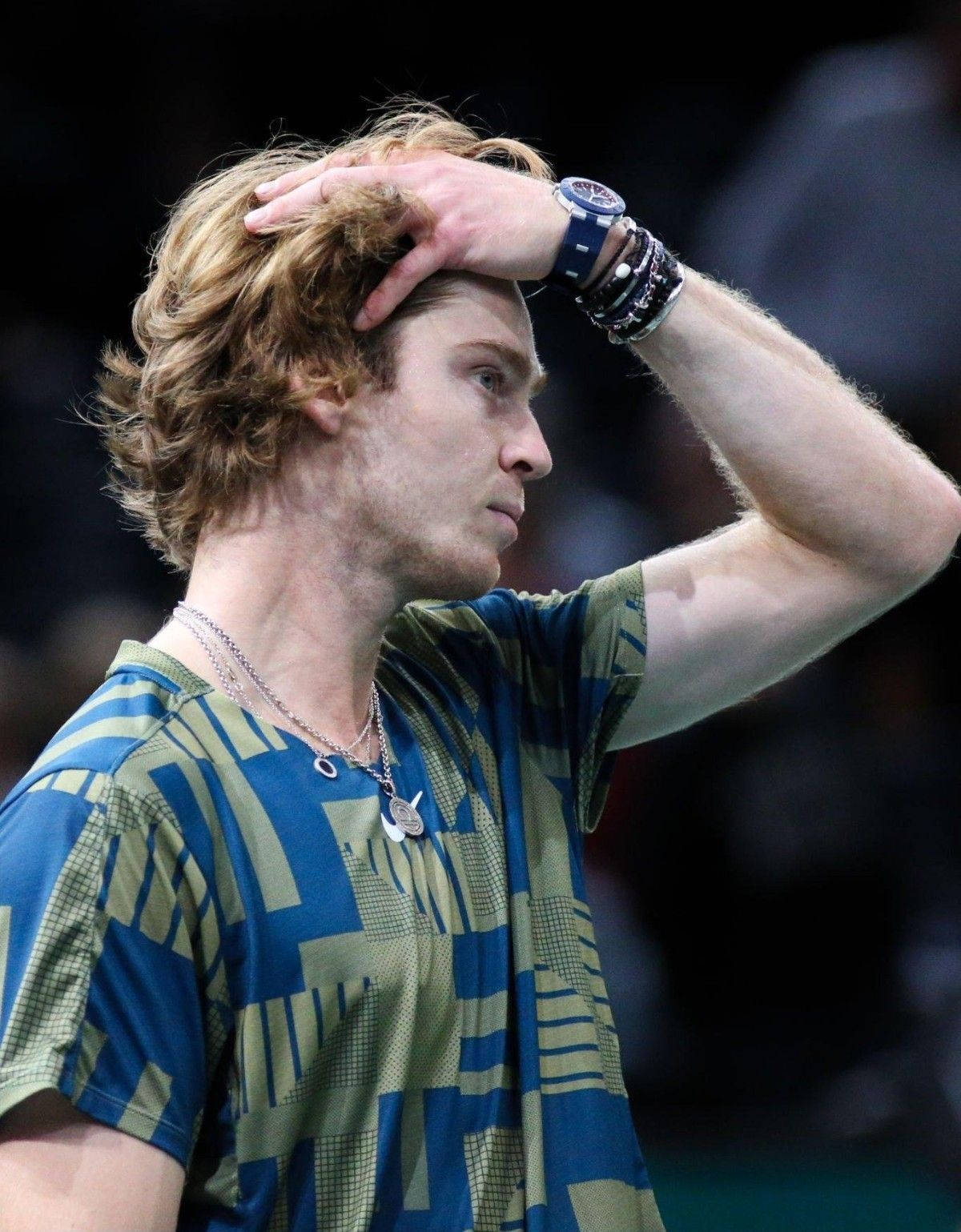 Andrey Rublev, curly hair, blue and green patterned shirt, HD Phone Wallpaper