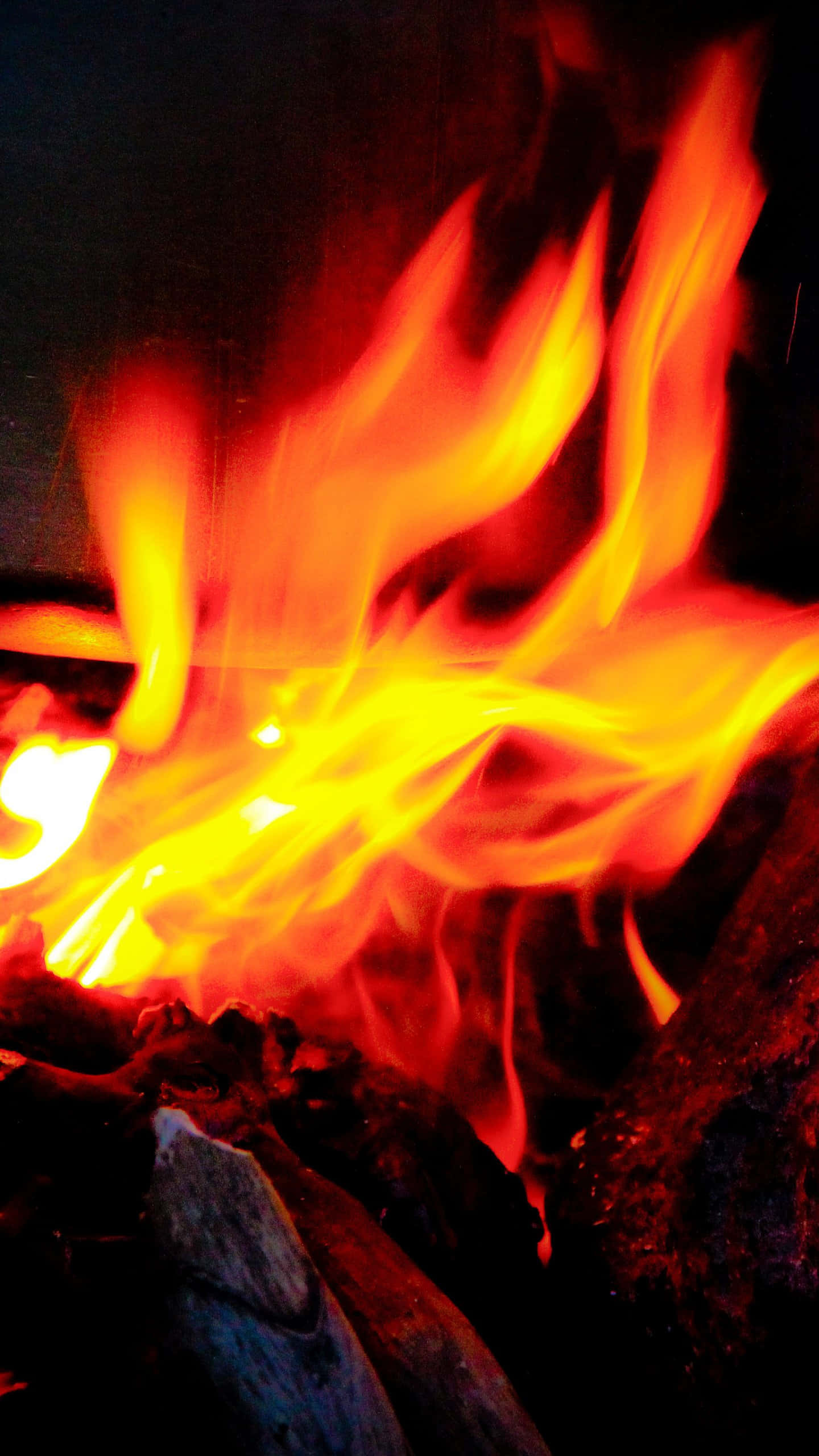 Android Fire, red flames, vibrant orange, 2K Phone Wallpaper