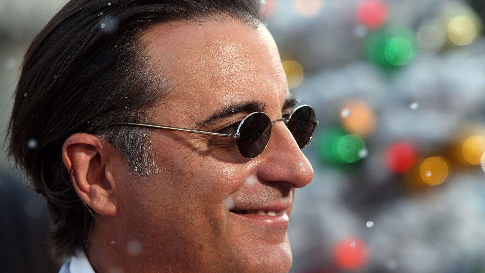 Andy Garcia, jaunty sunglasses, dark hair, Full HD Desktop Wallpaper