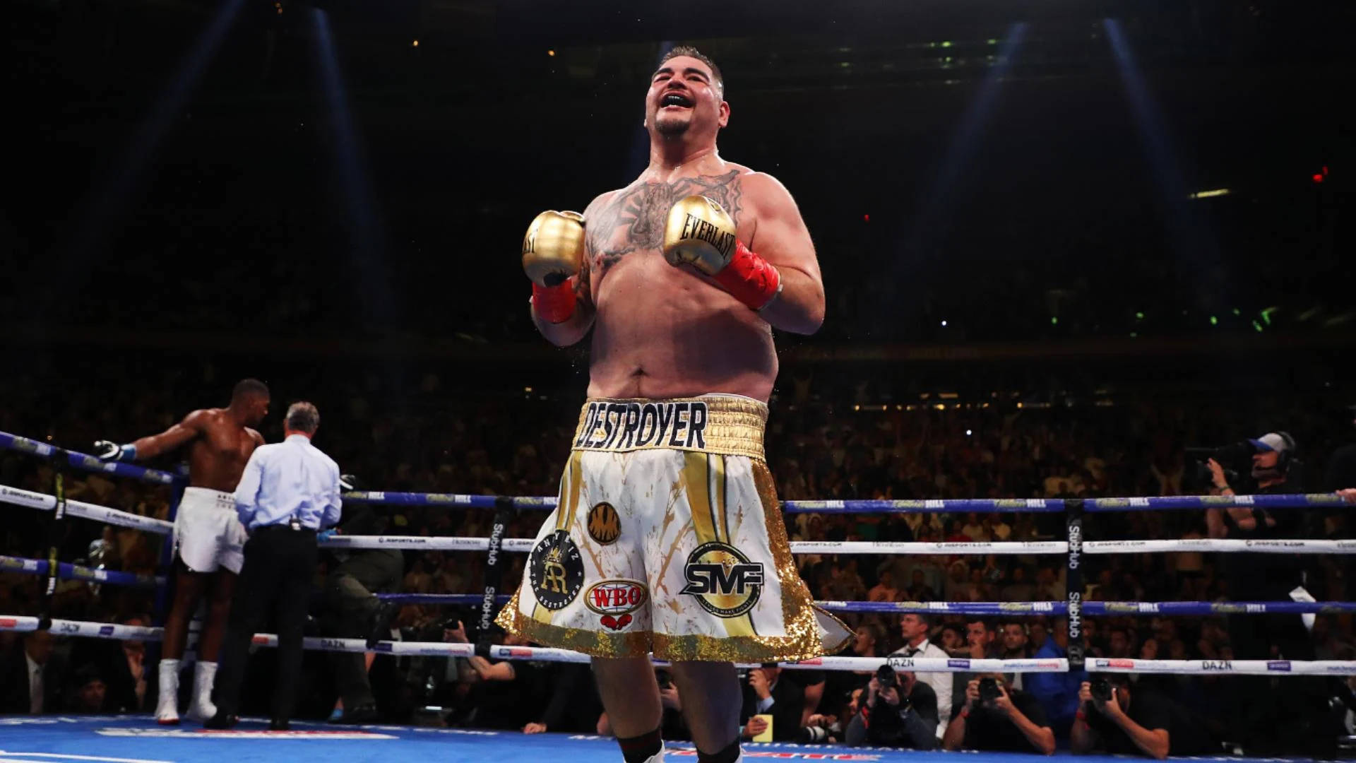 Andy Ruiz, boxing ring, gold gloves, Full HD Desktop Wallpaper