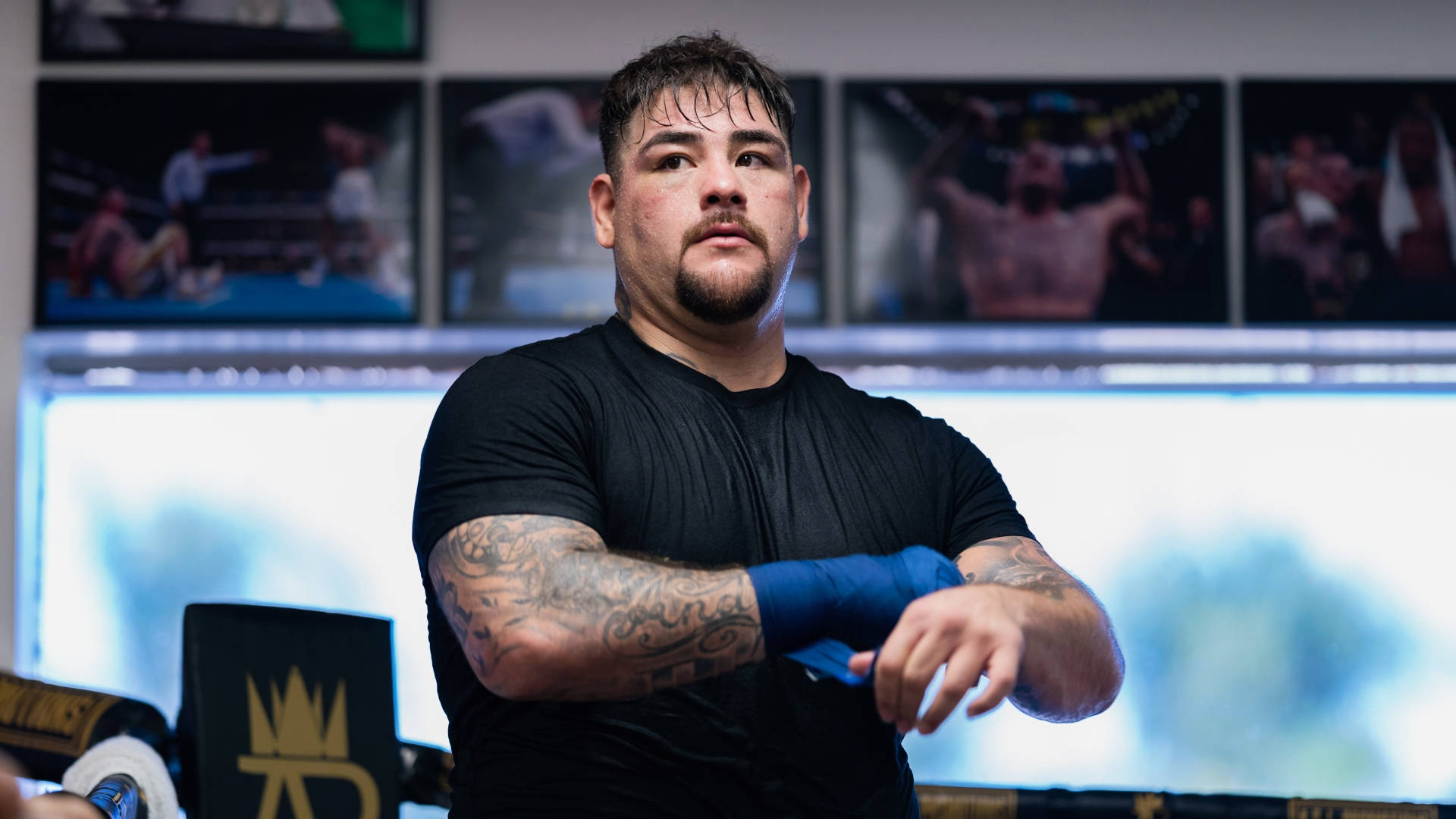 Andy Ruiz, blue hand wraps, black shirt, Full HD Desktop Wallpaper
