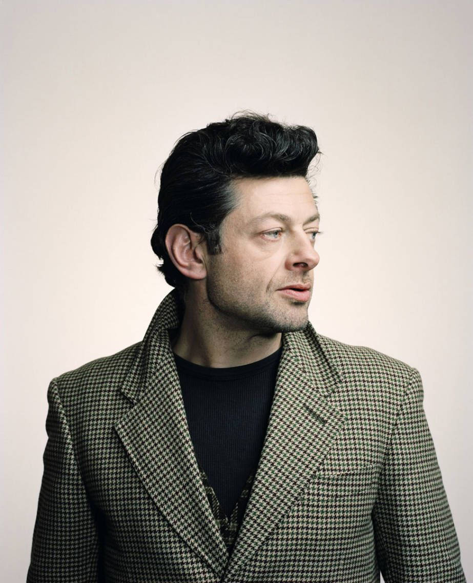 Andy Serkis, houndstooth blazer, black turtleneck, SD Phone Wallpaper