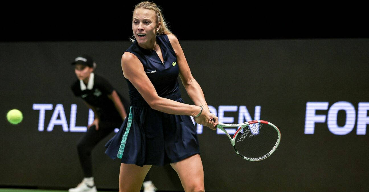 Anett Kontaveit, navy dress, green ball, HD Desktop Wallpaper