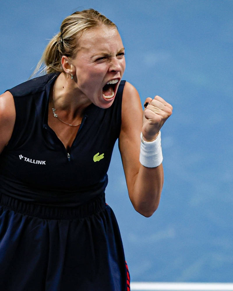 Anett Kontaveit, fist pump, blue court, SD Phone Wallpaper
