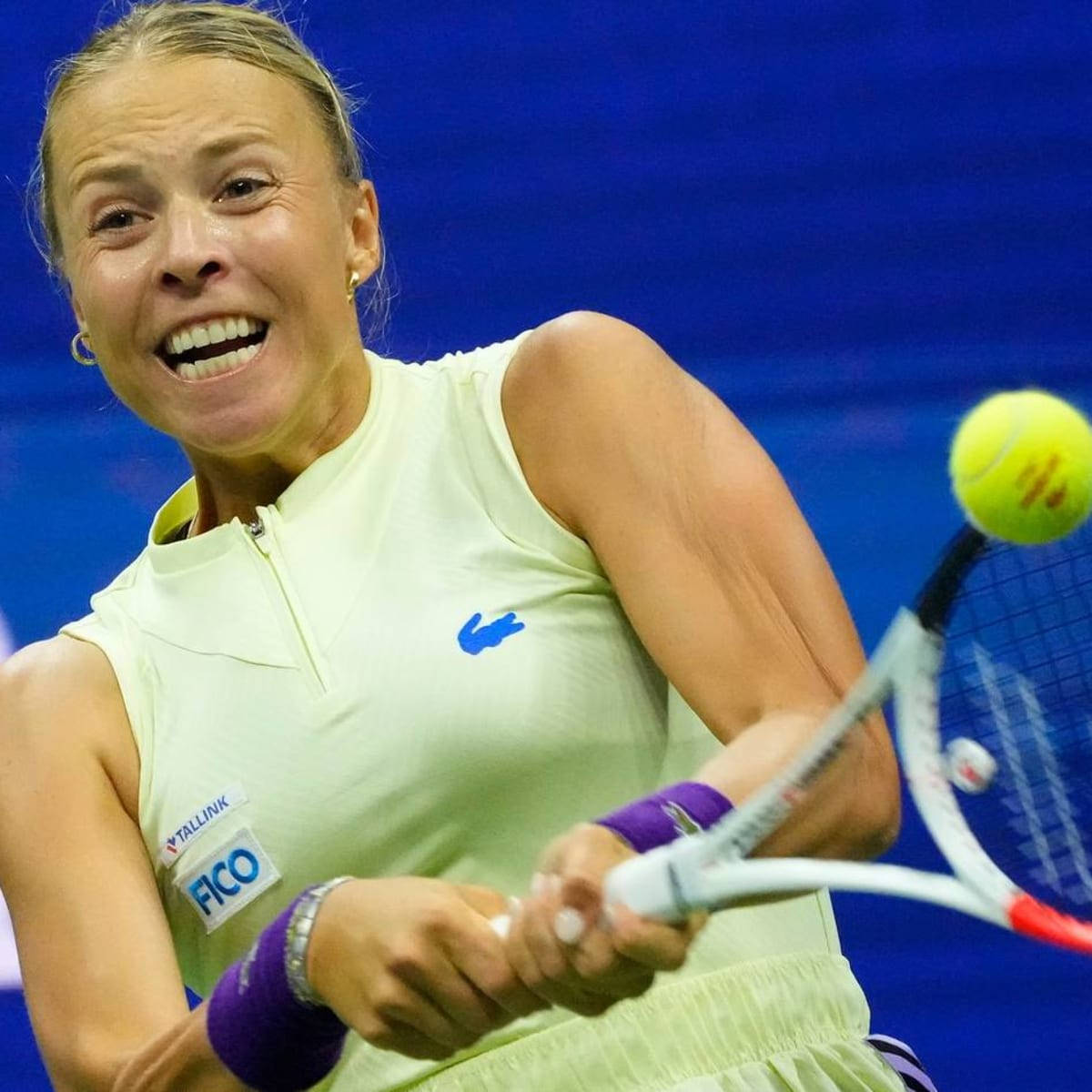 Anett Kontaveit, tennis player, racket, SD Desktop Wallpaper