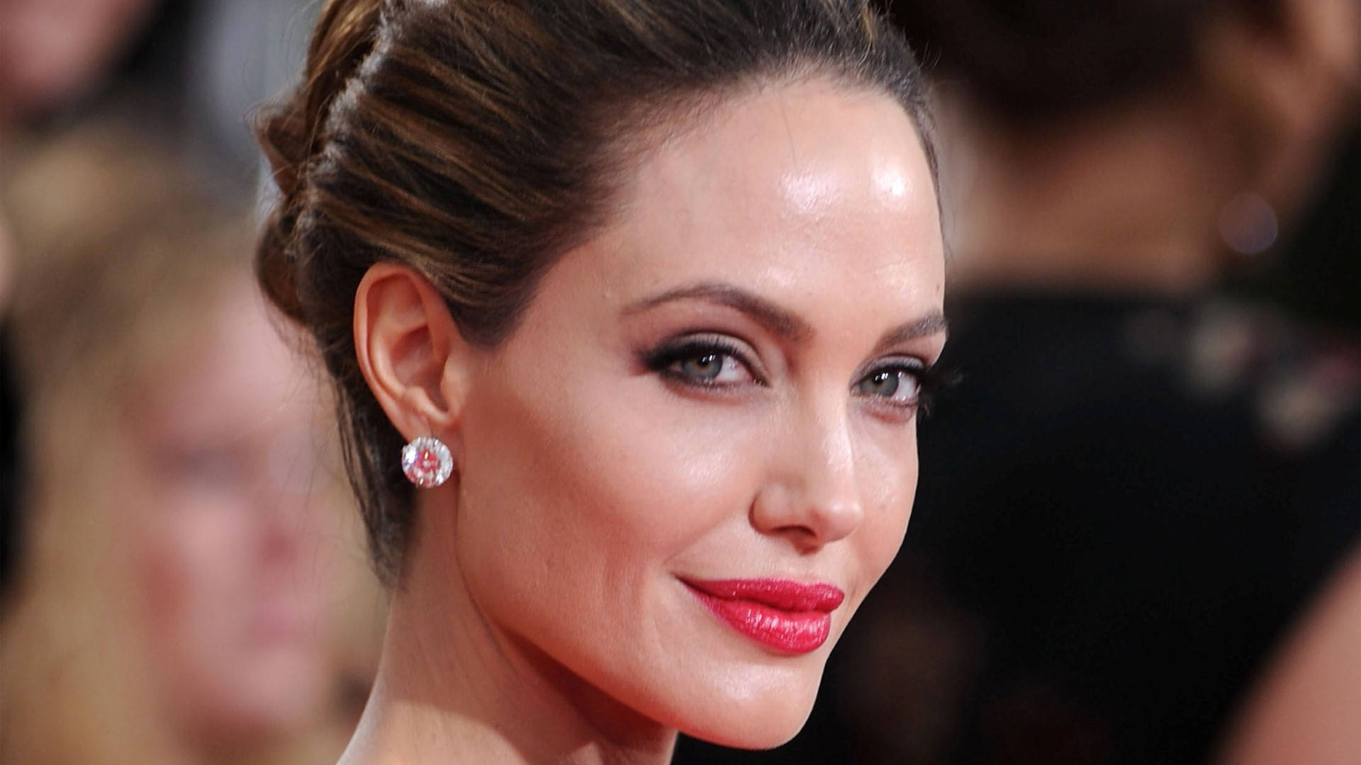 Angelina Jolie, elegant updo, red lipstick, Full HD Desktop Wallpaper
