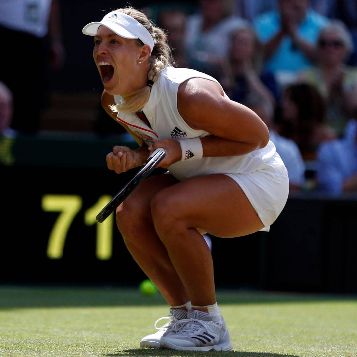 Angelique Kerber, white gear, grass court, SD Desktop Wallpaper