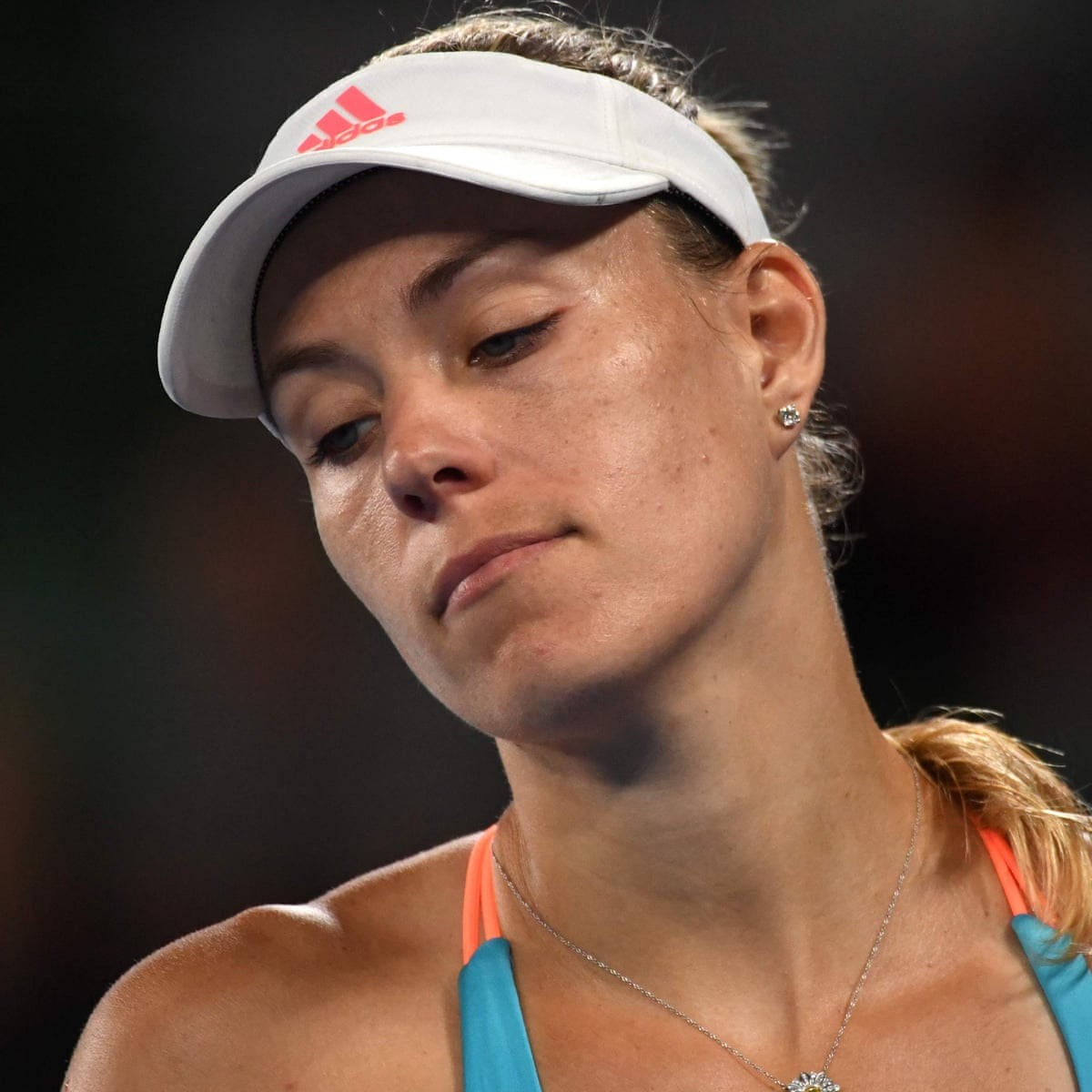 Angelique Kerber, white adidas visor, blue orange athletic top, SD Desktop Wallpaper