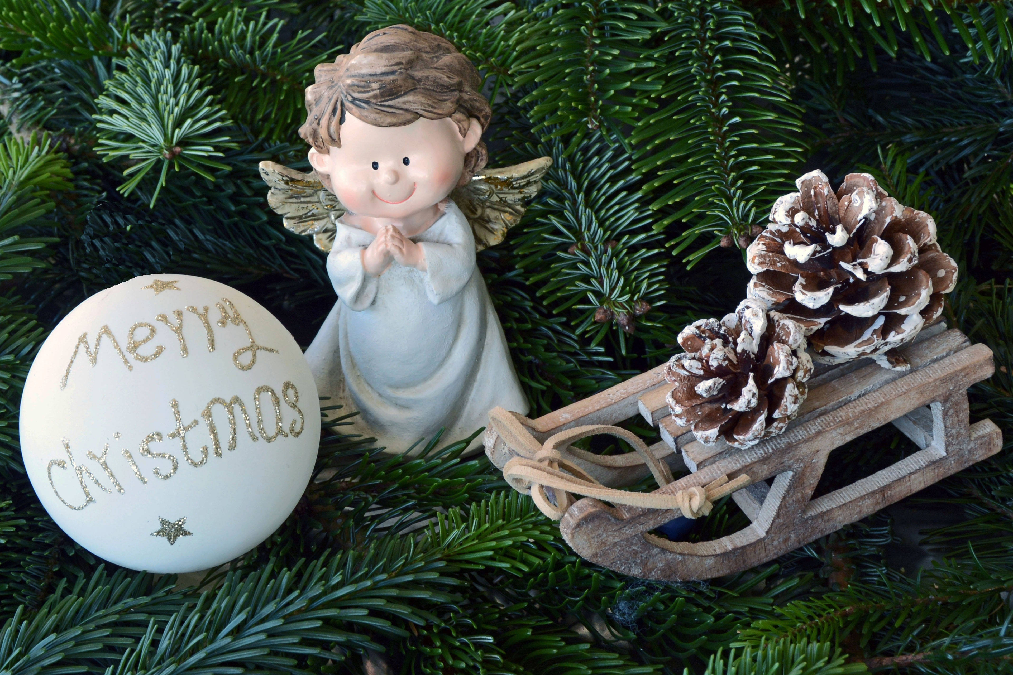 Angels In Heaven, Christmas Decor, Merry Christmas, 4K Desktop Wallpaper