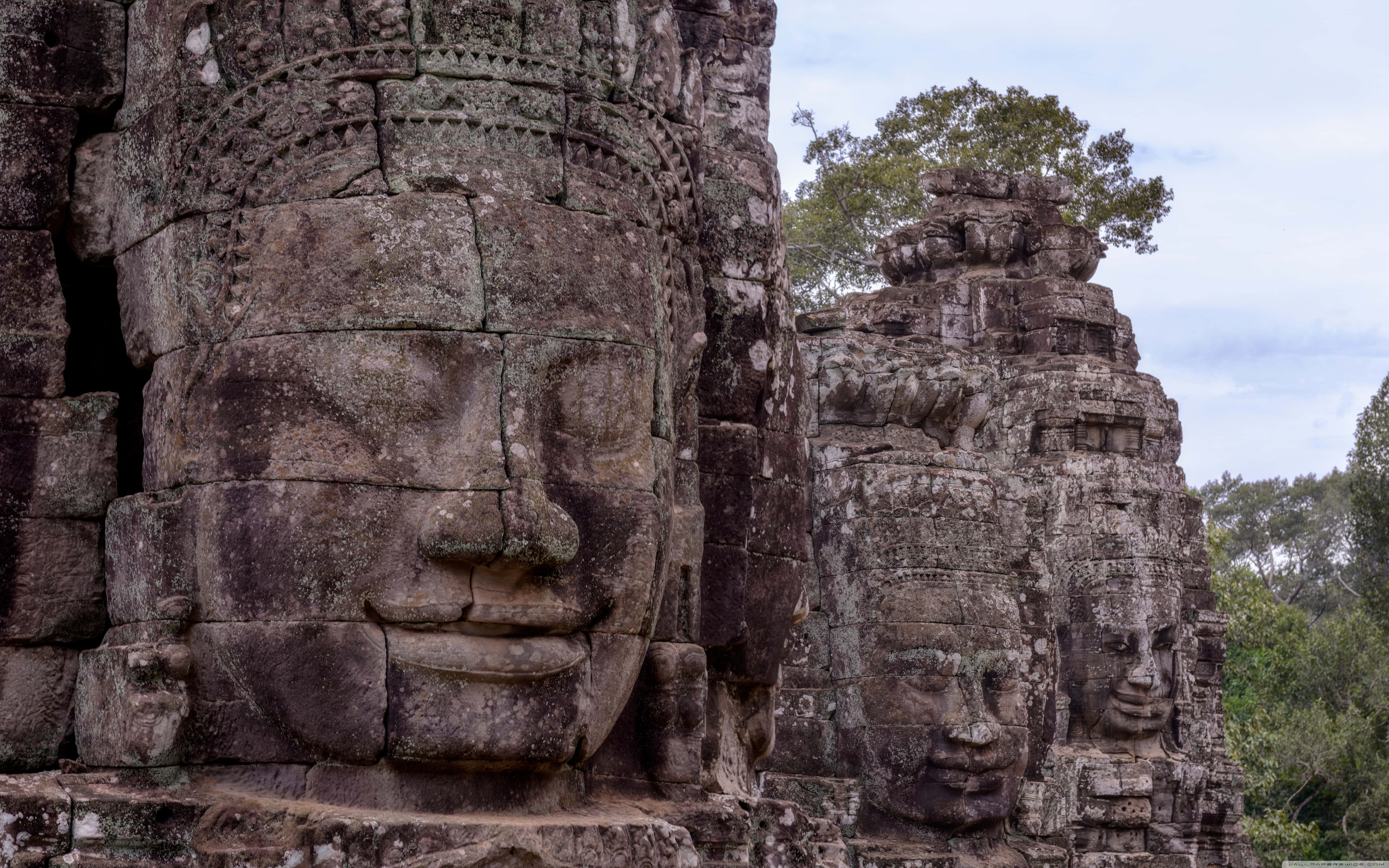 stone face statues, Angkor Thom, temple ruins, 5K Desktop Wallpaper