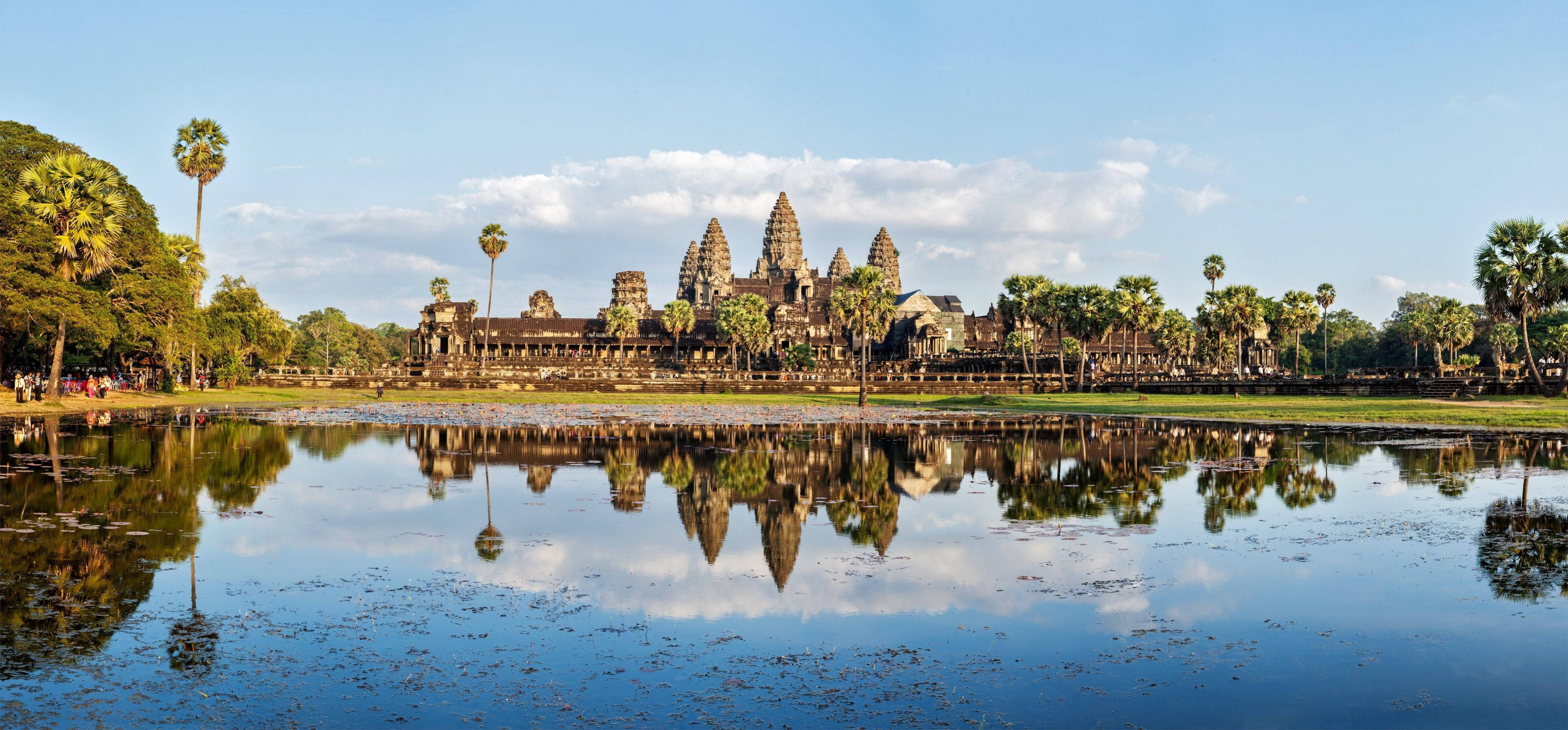 Angkor Wat, blue sky, calm pond, 4K Desktop Wallpaper