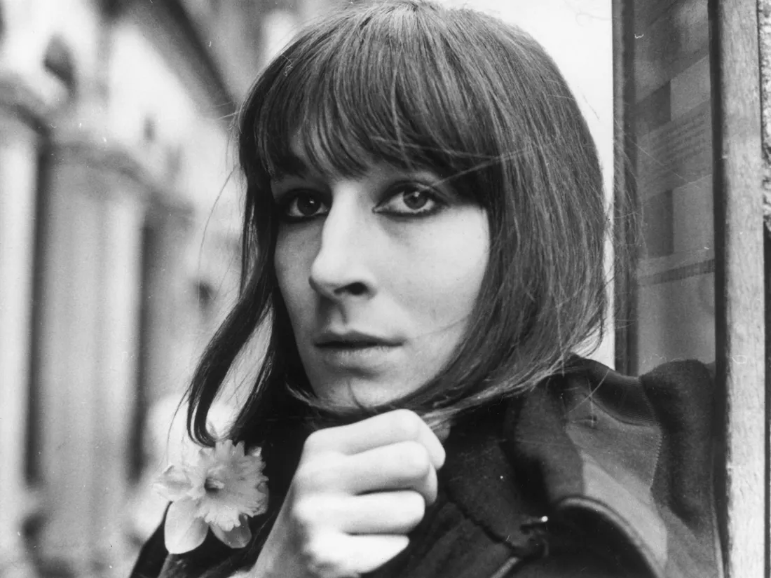 Anjelica Huston
