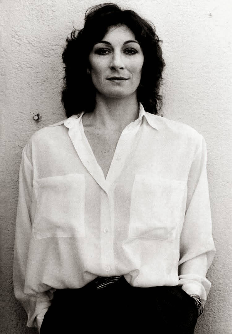 Anjelica Huston, vintage photograph, dark curly hair, SD Phone Wallpaper