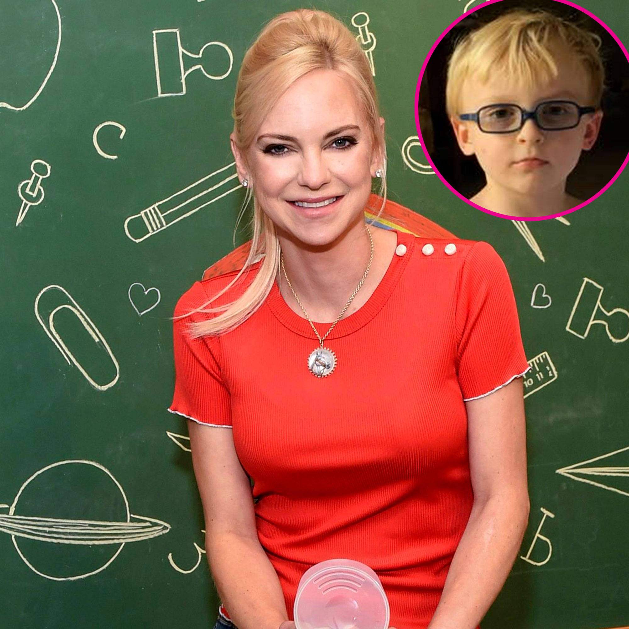 Anna Faris, blonde woman, red shirt, Full HD Desktop Wallpaper
