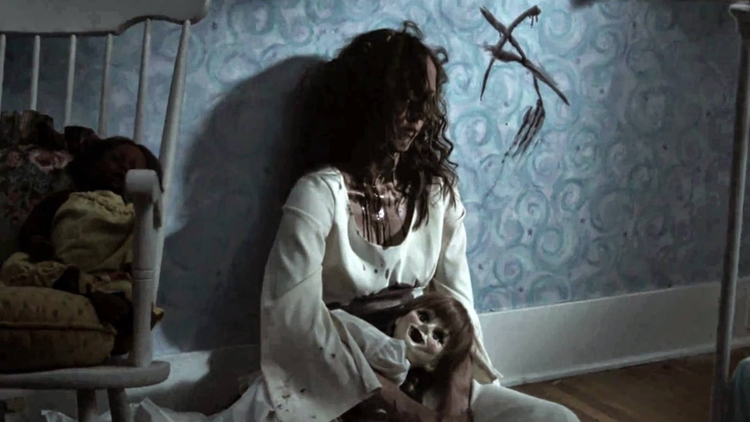 Annabelle, dead woman, stained white dress, 2K Desktop Wallpaper