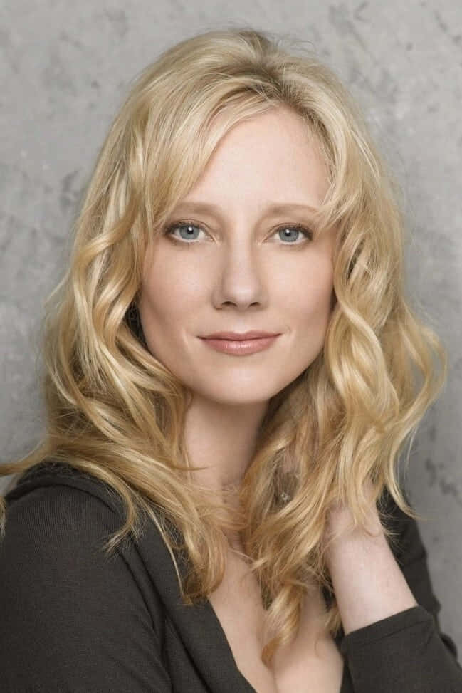 Anne Heche, long wavy hair, blonde hair, SD Phone Wallpaper