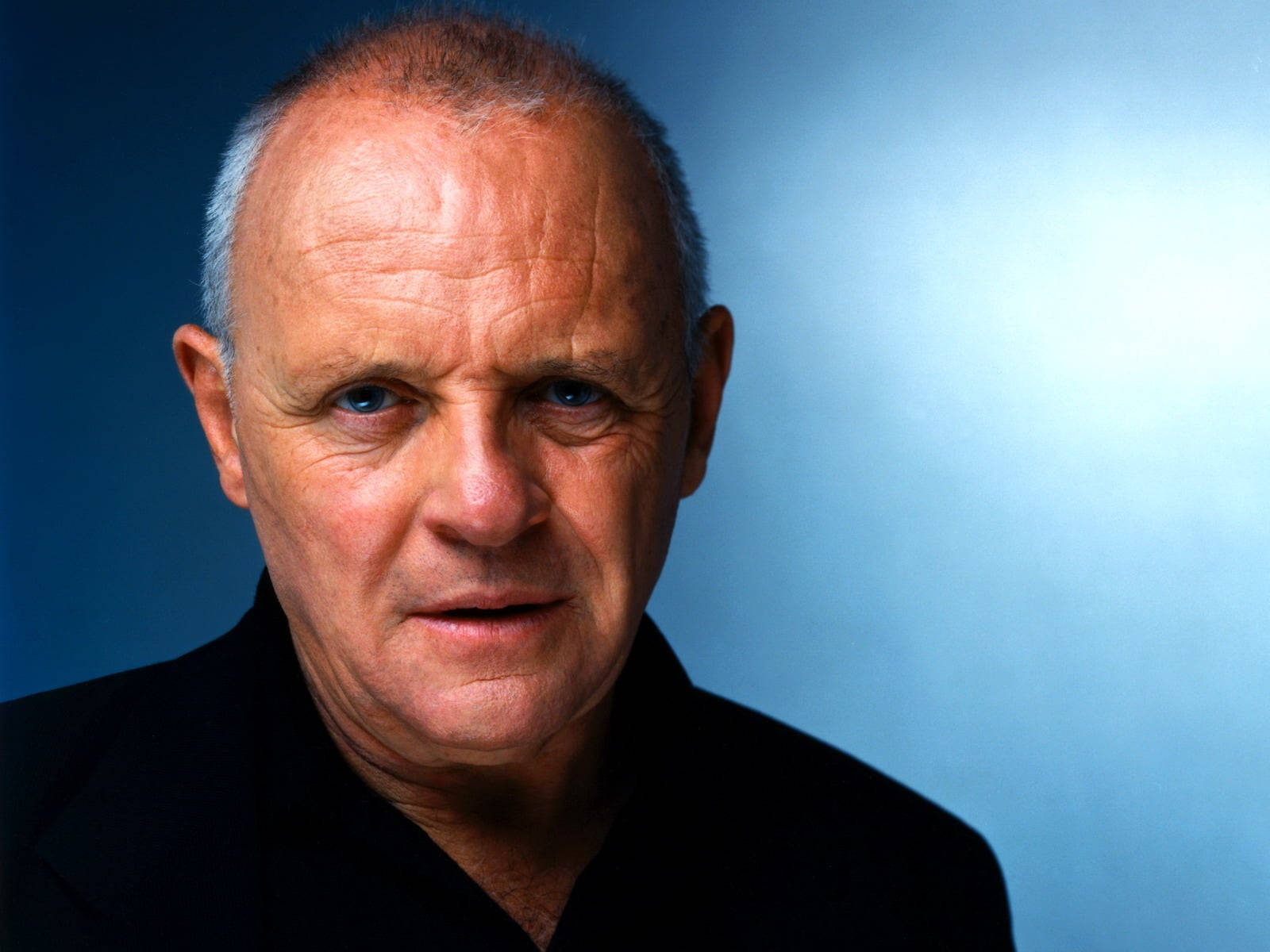 Anthony Hopkins, studio, intense blue eyes, HD Desktop Wallpaper