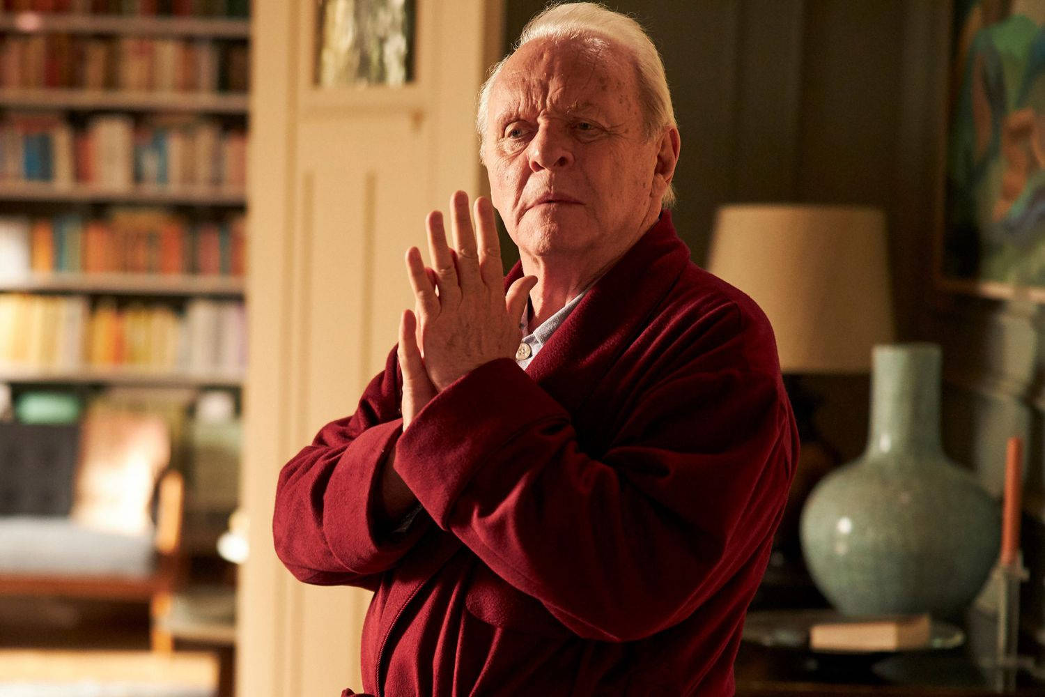 Anthony Hopkins, red robe, warmly lit study, HD Desktop Wallpaper