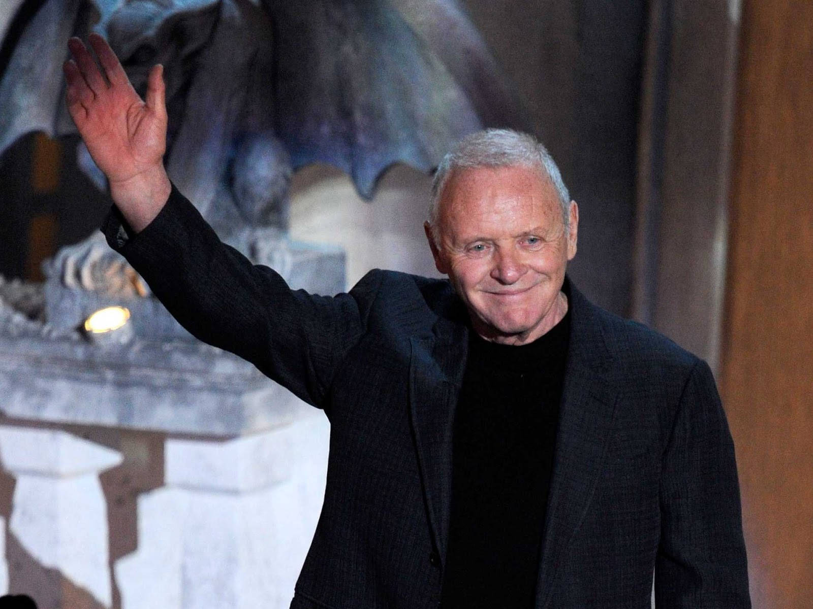 Anthony Hopkins, dragon statue, night, HD Desktop Wallpaper