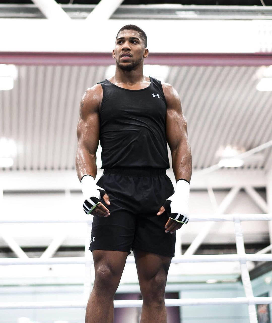 Anthony Joshua, black gear, white gloves, HD Phone Wallpaper