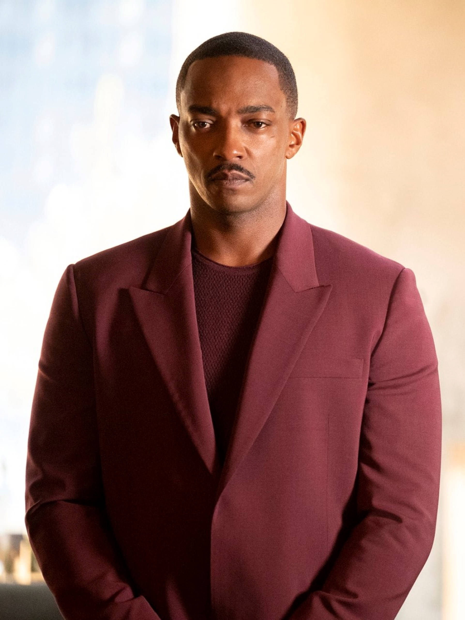 Anthony Mackie, maroon suit, seriously expression, 2K Phone Wallpaper
