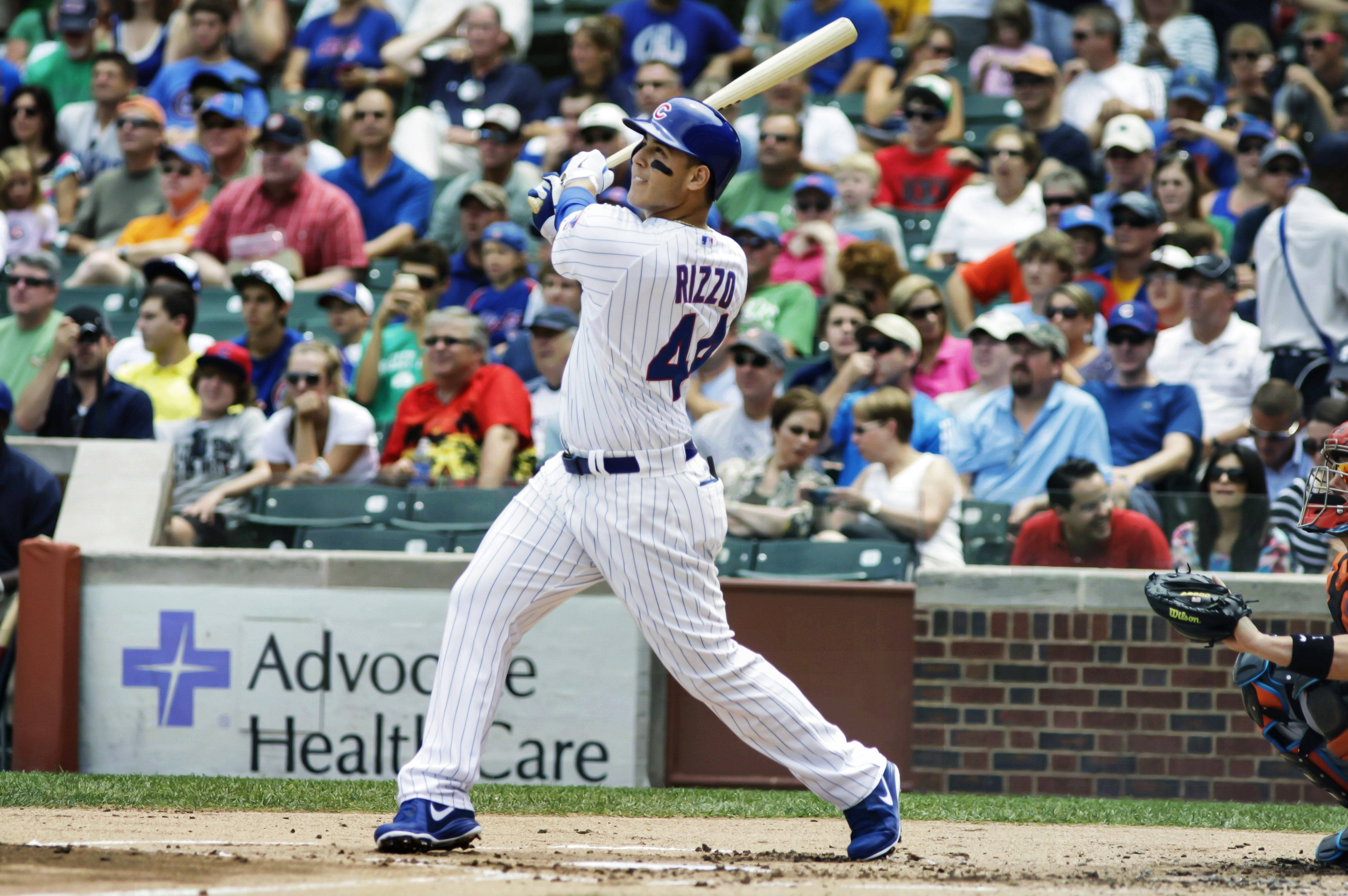 Anthony Rizzo, pinstripe uniform, home plate, 4K Desktop Wallpaper
