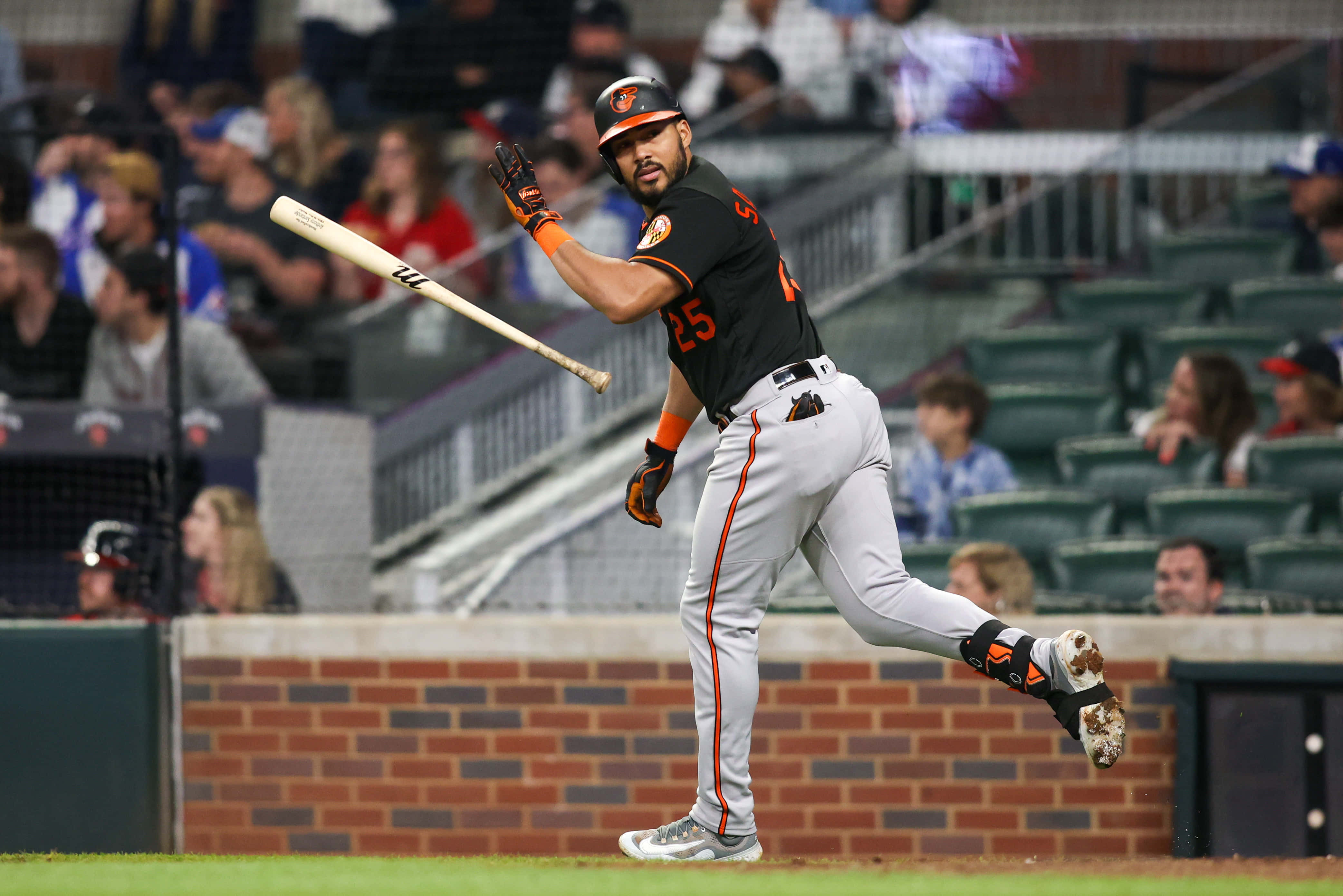 Anthony Santander, black and orange uniform, green field, 4K Desktop Wallpaper