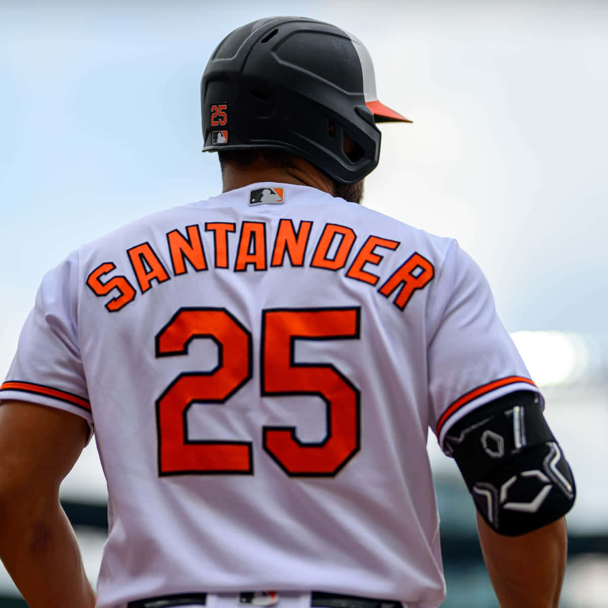 Anthony Santander, number 25, white jersey, SD Desktop Wallpaper
