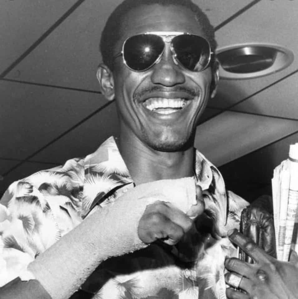 Antonio Cervantes, aviator sunglasses, patterned shirt, SD Phone Wallpaper
