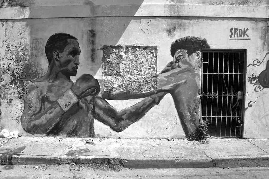 Antonio Cervantes, black and white mural, two boxers in mid-fight, SD Desktop Wallpaper