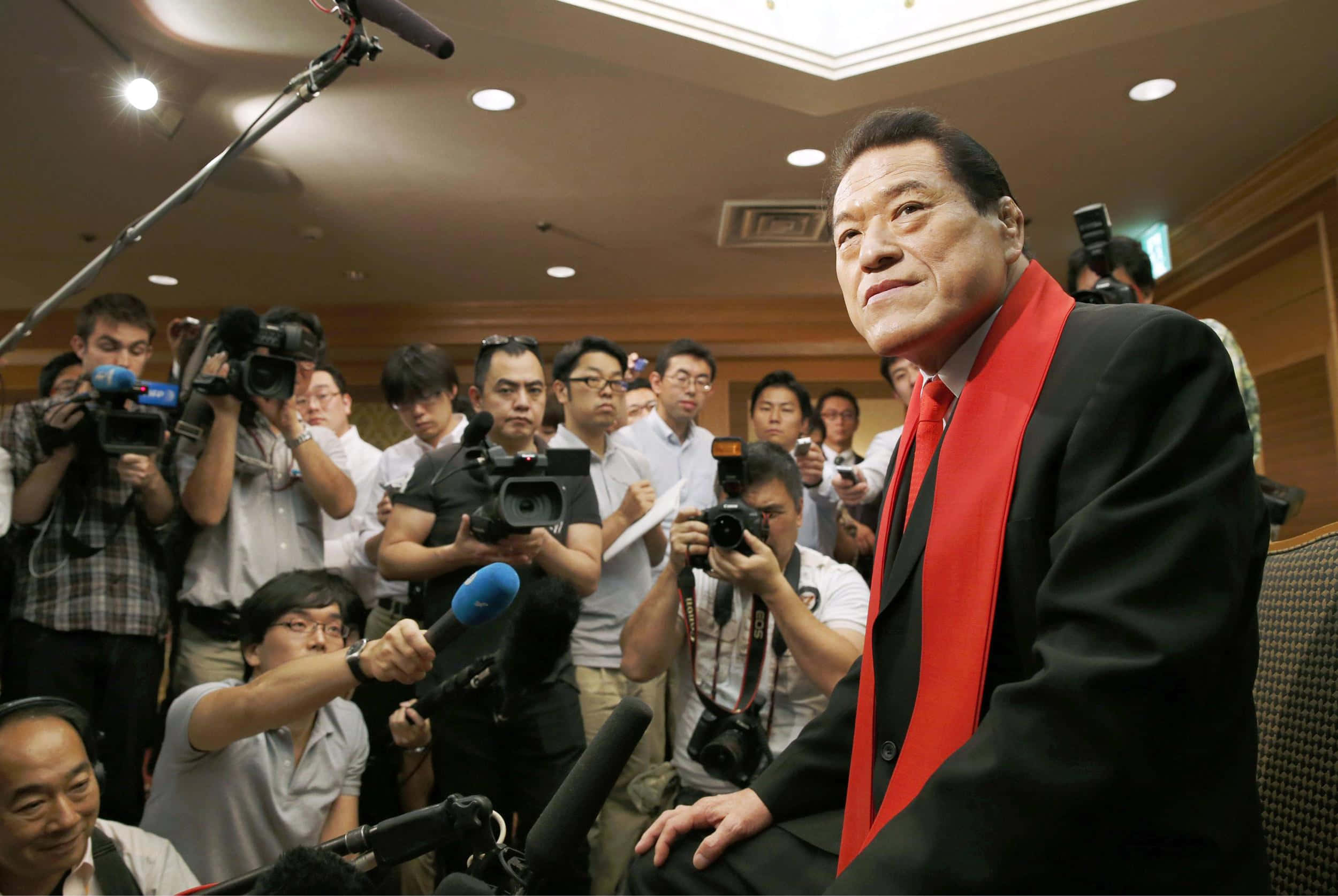 Antonio Inoki, black suit, bold red scarf, Full HD Desktop Wallpaper