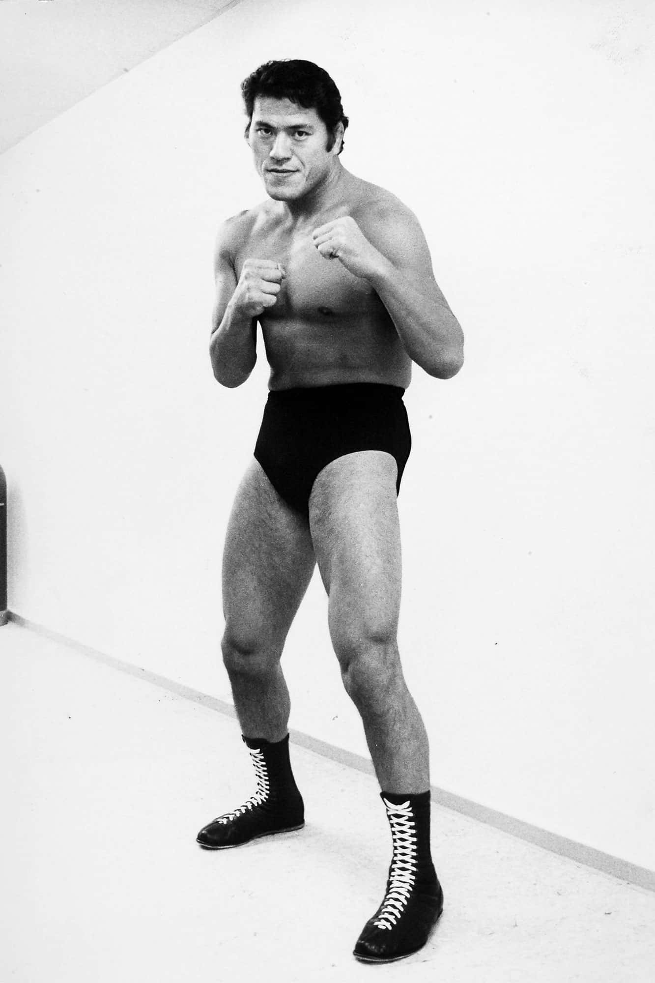 Antonio Inoki, black wrestling trunks, boots, Full HD Phone Wallpaper