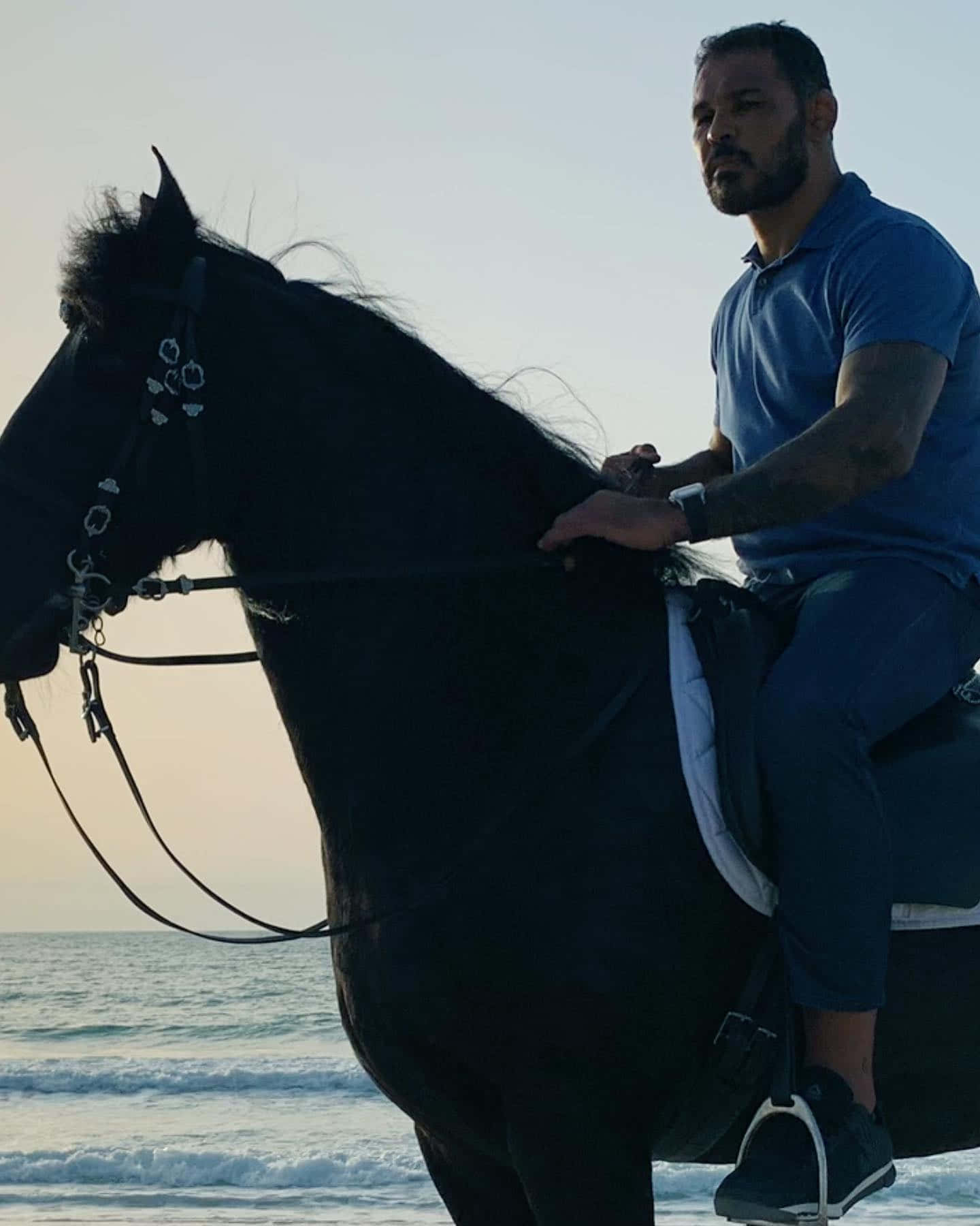 Antônio Rodrigo Nogueira, black horse, beach, HD Phone Wallpaper