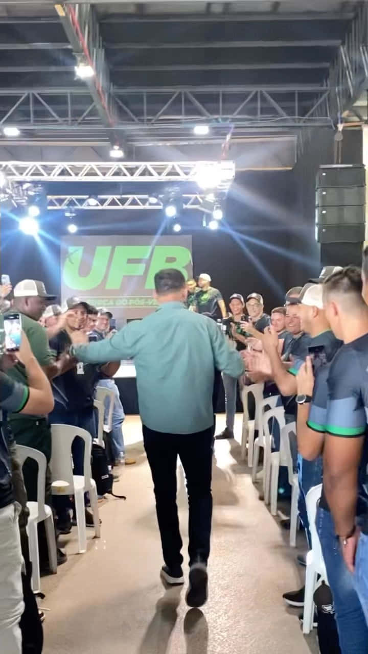 Antônio Rodrigo Nogueira, teal shirt, aisle, HD Phone Wallpaper