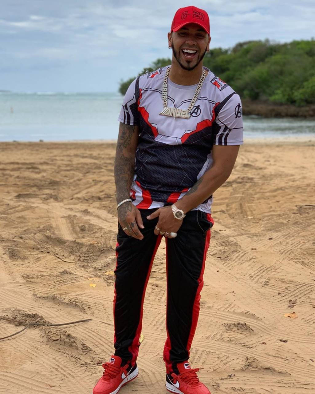 Anuel AA, red cap, Avengers shirt, HD Phone Wallpaper