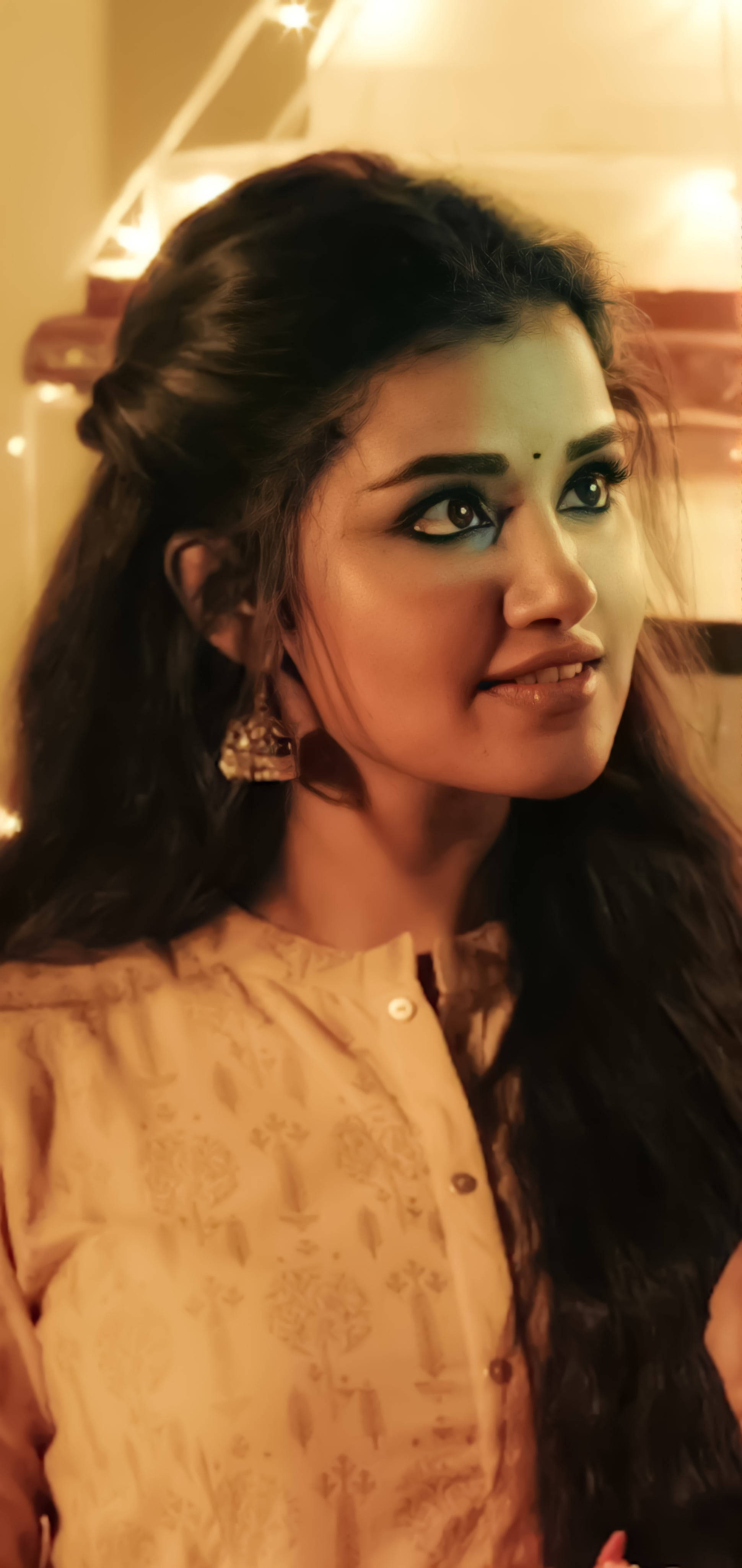 Anupama Parameswaran, long dark hair, traditional jewelry, 4K Phone Wallpaper