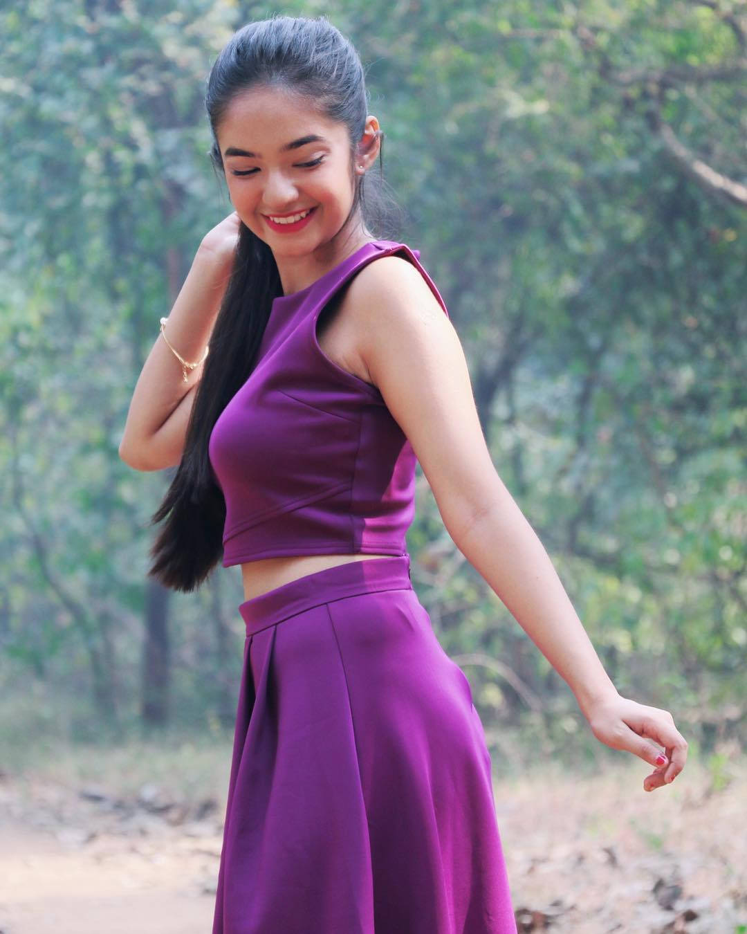 Anushka Sen, dark purple skirt, vibrant purple two-piece outfit, HD Phone Wallpaper