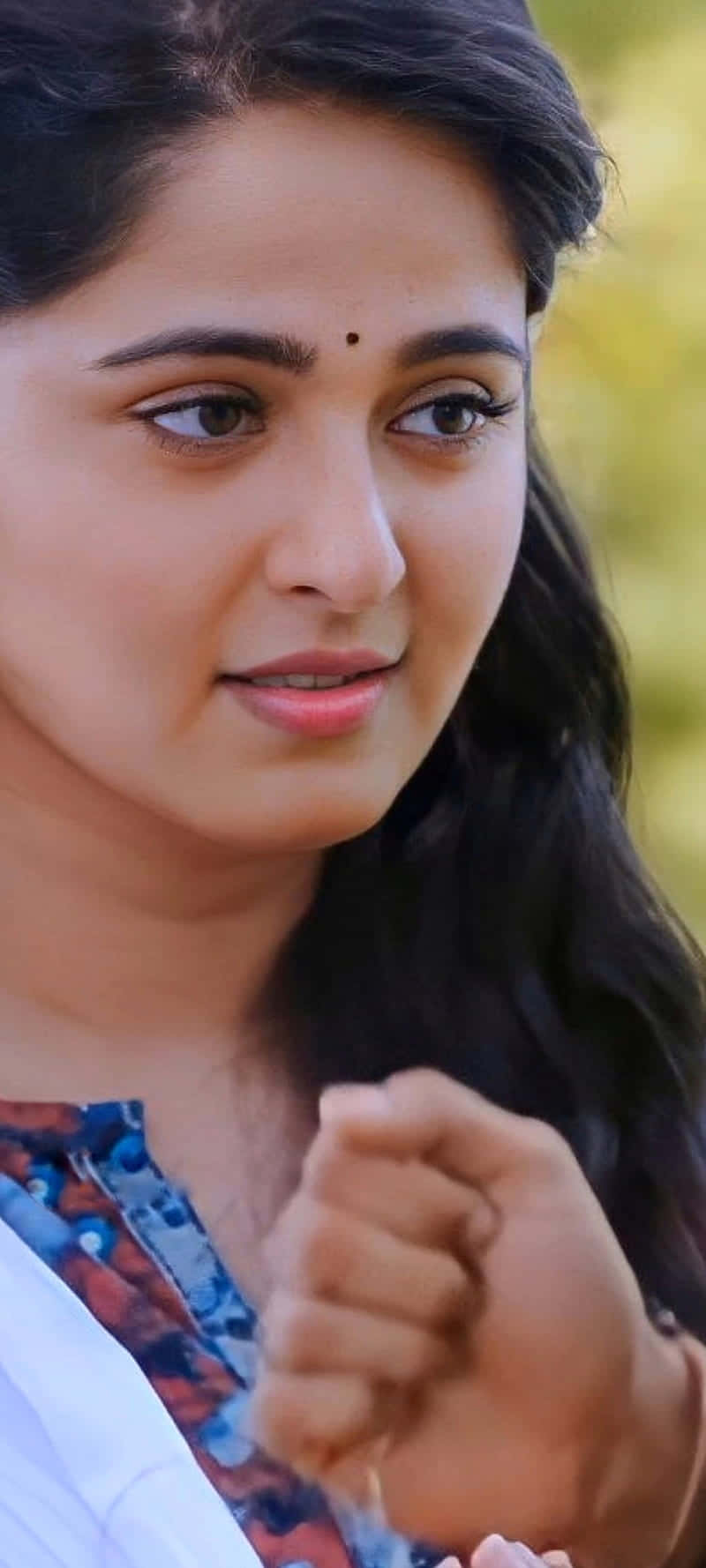 Anushka Shetty, dark hair, bindi, HD Phone Wallpaper